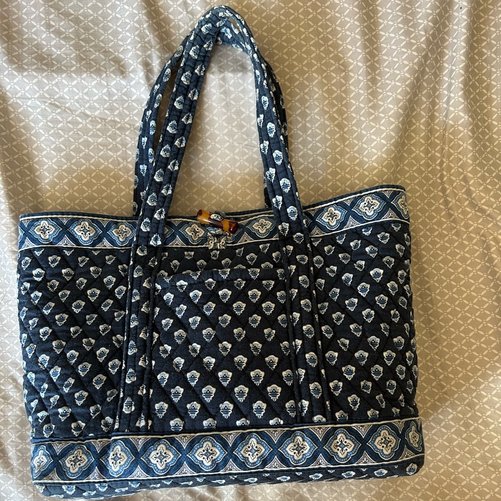 Vera Bradley small tote